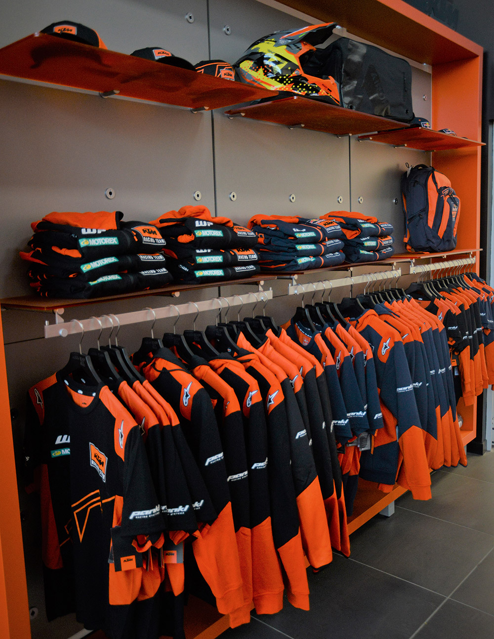 showroom ktm